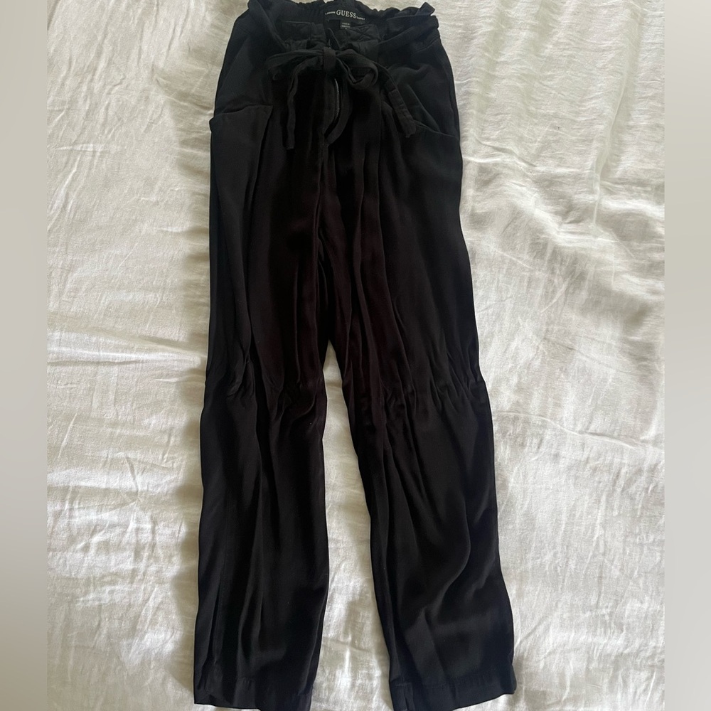 Guess Black Capris Pants